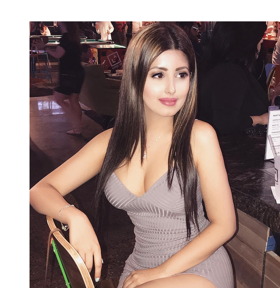 Call Girls In Saket ((9999815811)) Cash Payment No Advance
