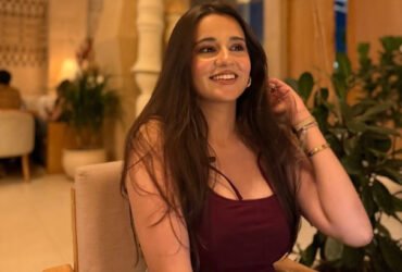 Call Girls in Chittaranjan Park 9958659377) Escorts Girl 24Hrs