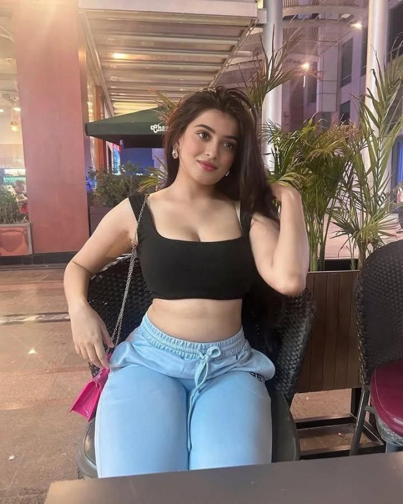Call Girls in Chandni Chowk 9958659377) दिल्ली Escorts Girl 24Hrs