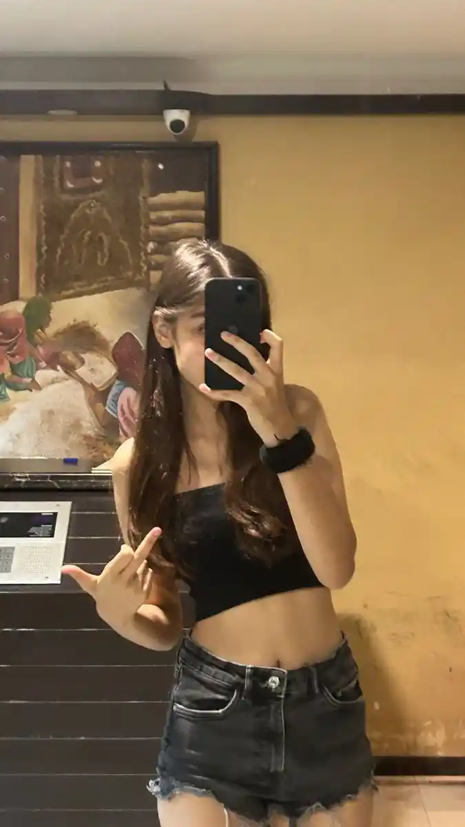 Real Meet Call Girls in Sector 76 Noida | j 9220134599