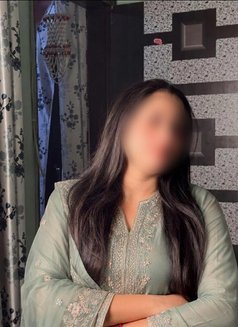 Call Girls In In Keshav Puram ॐꦿ 9990226658 ॐꦿ Call Girls In Delhi