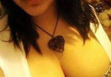 Escort Girl In Jhandewalan ❤️~( 9O583❤️14765)~❤️ Call Girls In Jhandewalan Near Karol Bagh @Delhi