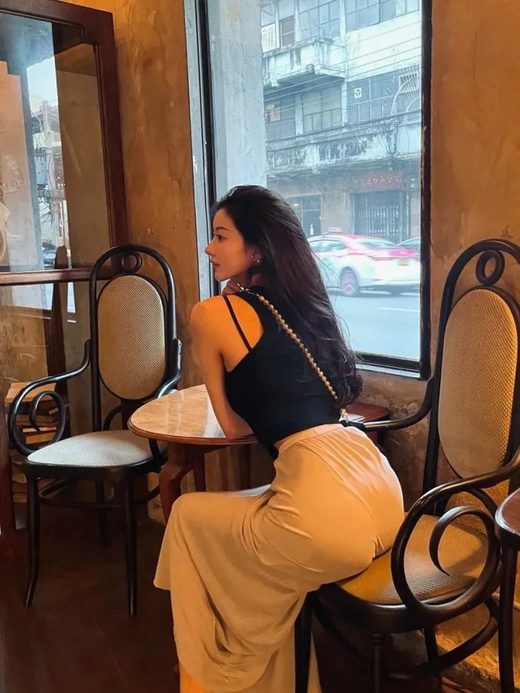 Call Girls In Sarojini Nagar Delhi NCR ☎844842🐍9160 Real & Personal Services