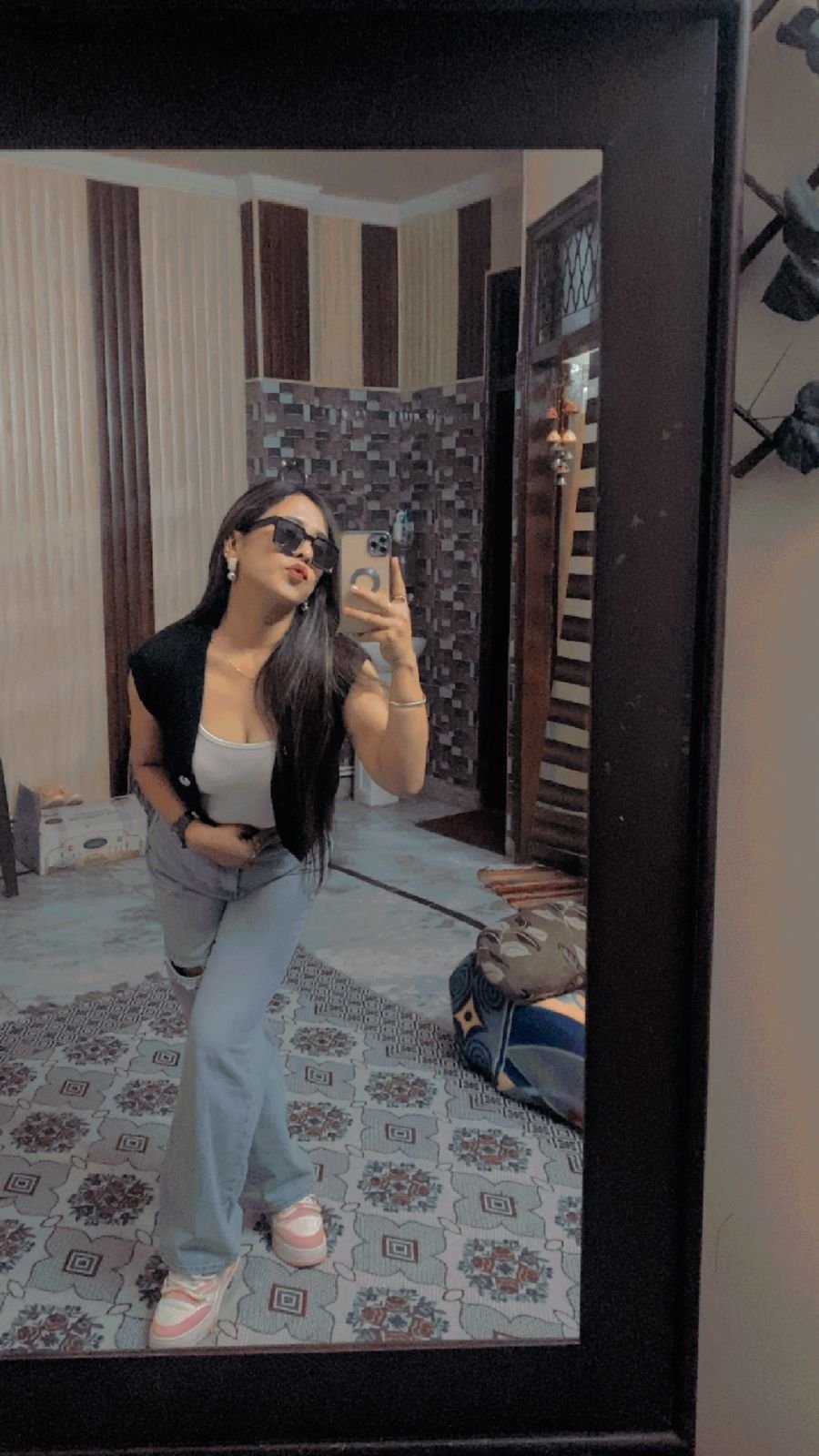 🦚राधे राधे🦚 Call Girls In Noida Sector 62 𝟡𝟡𝟡𝟘𝟚𝟚𝟞𝟞𝟝𝟠 Independent Escort Services