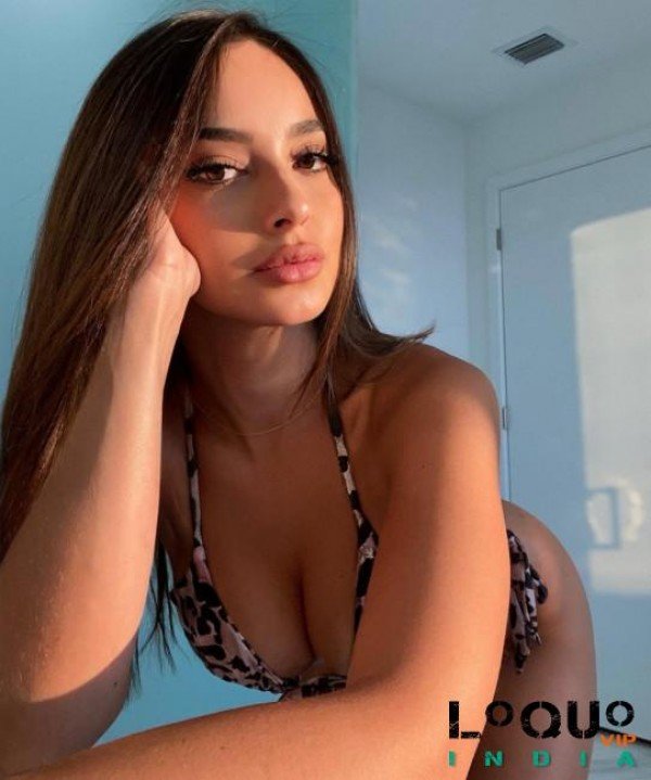 (₯) Call Girls In Arjan Garh Metro ✯📞9711794795 कॉल गर्ल