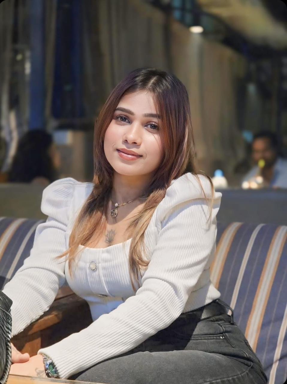 VIP Delhi Call Girls in India Gate 📞8826744196 VIP College Girl & Models Escorts 24/7